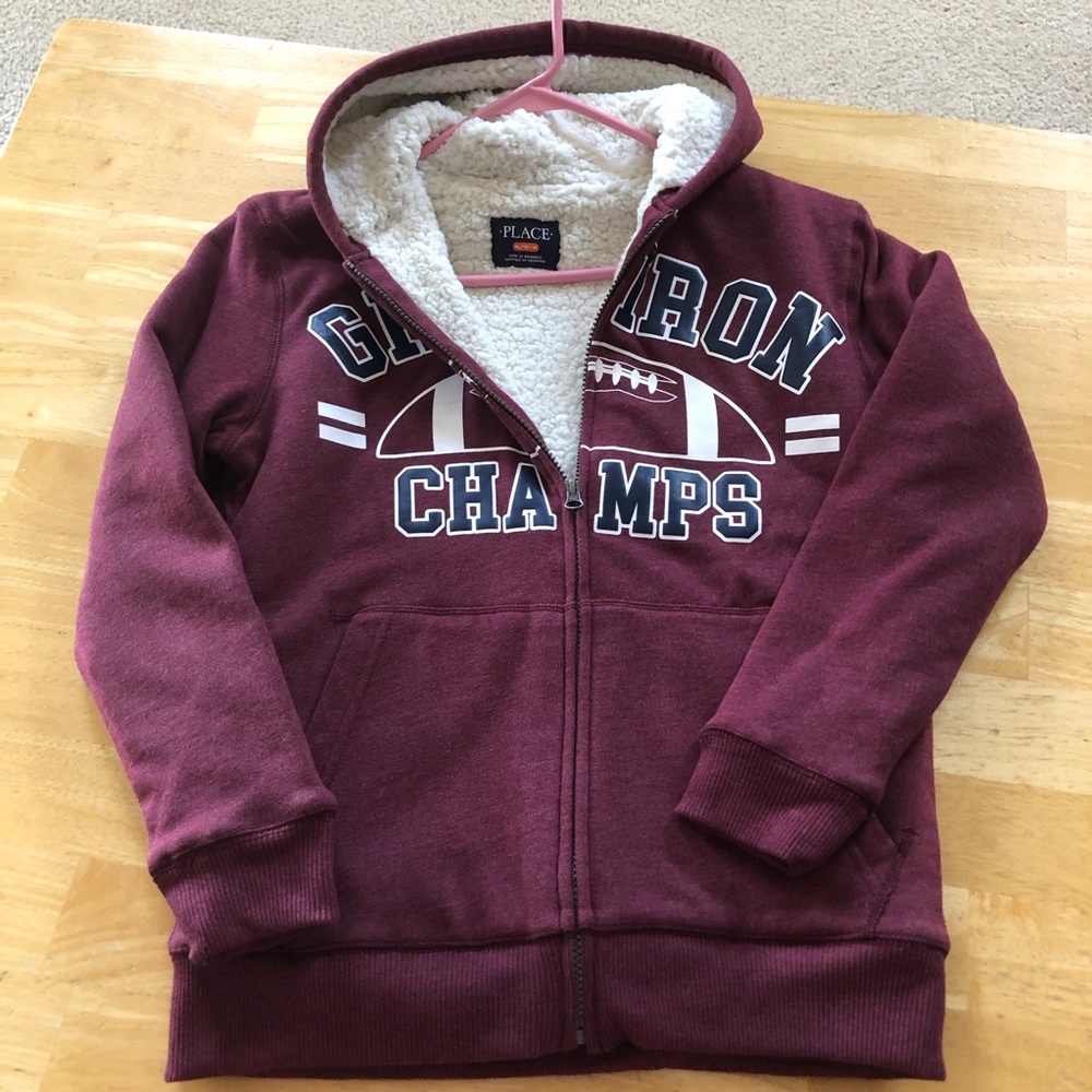 Sweatshirt